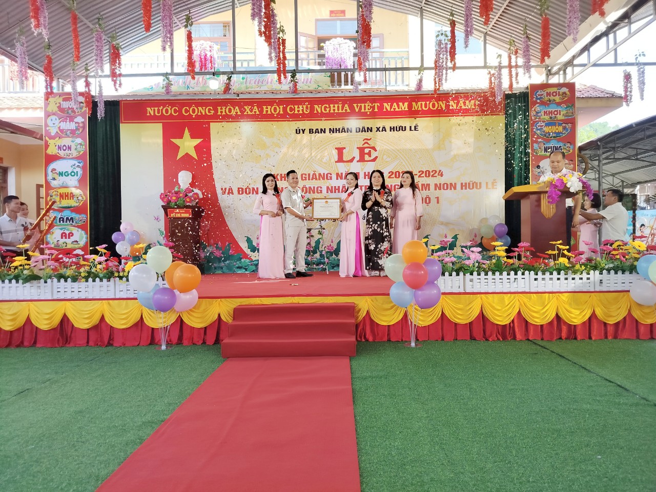TRƯỜNG MẦM NON HỮU LỄ KHAI GIẢNG NĂM HỌC MỚI 2023-2024 VÀ ĐÓN BẰNG CÔNG NHẬN TRƯỜNG HỌC ĐẠT CHUẨN QUỐC GIA CẤP ĐỘ 1