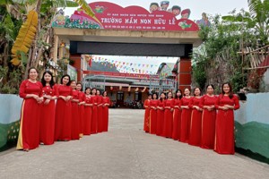 Thiết thực với " Tuần lễ áo dài" chào mừng ngày Quốc tế Phụ Nữ 8/3